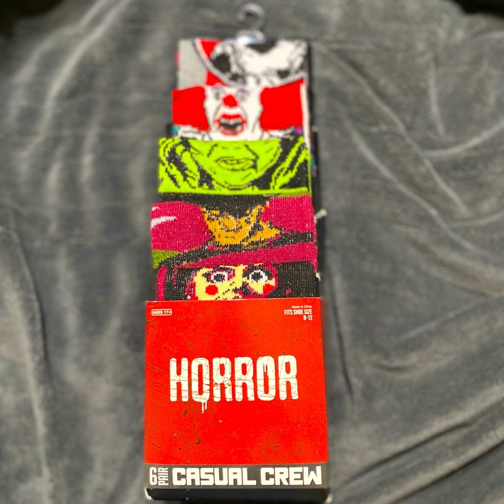 2 Boxes Of Horror Socks - Picture 9 of 10